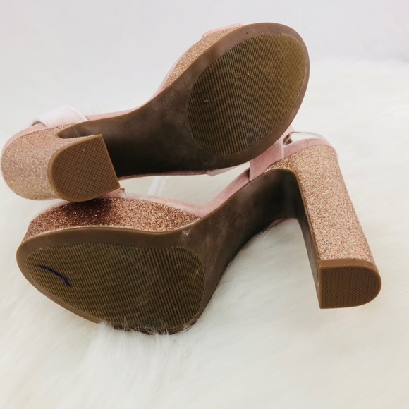 Betsey Johnson ‘Mattie’ Velvet Glitter Platforms - Picture 5 of 7